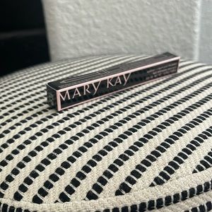Mary Kay deep brown eyeliner
